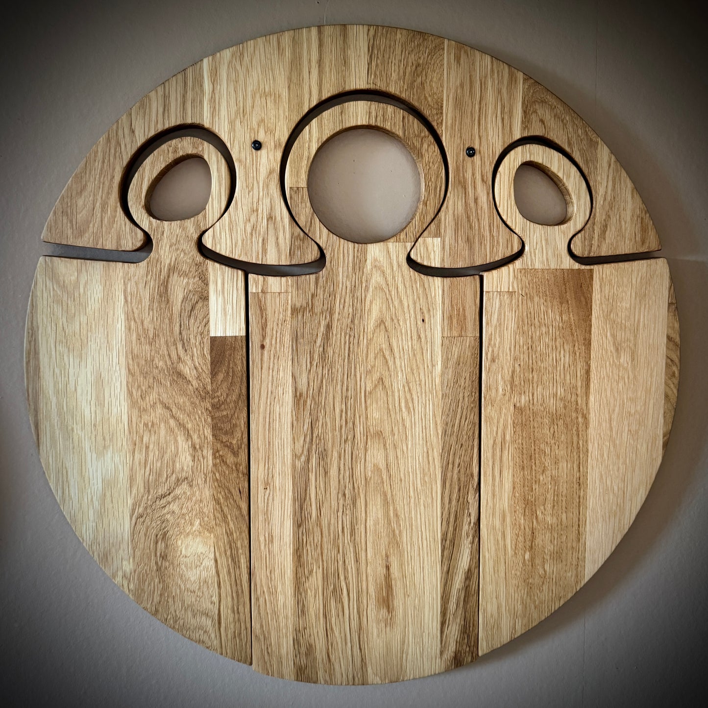 Vägghängd skärbräda