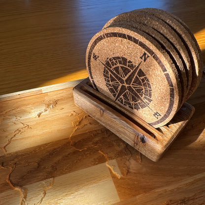 Korkunderlägg med hållare i Ek